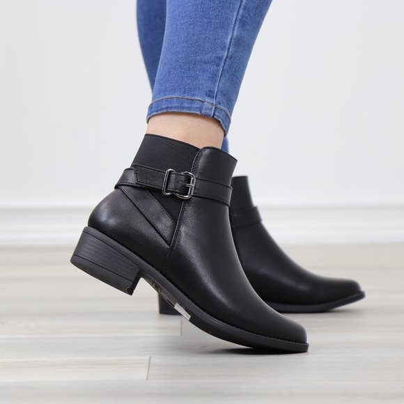 Black Synthetic Leather Chelsea Round Toe Low Heel Ankle Boots - Picture 4 of 12